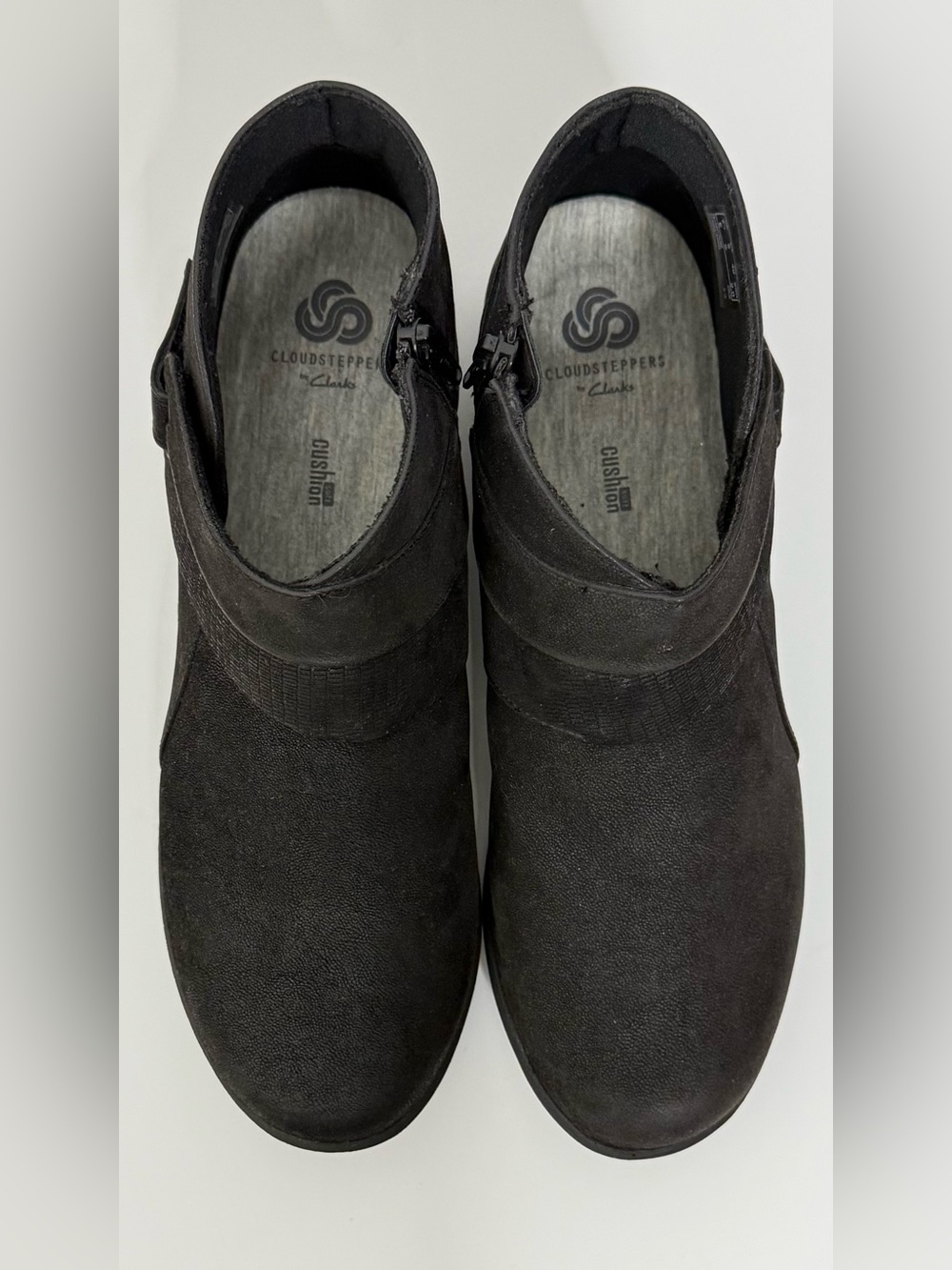 Clarks Cloudsteppers Sillian Fern Black Ankle Boots